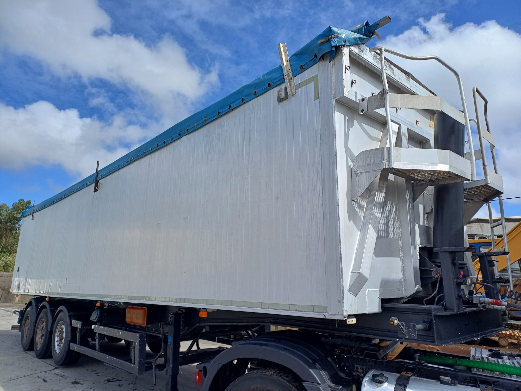 Reboque Benalu Ano 2001